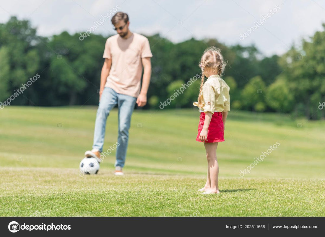 Parent-Child Playtime: Bonding through Sports Activities with Your Kids